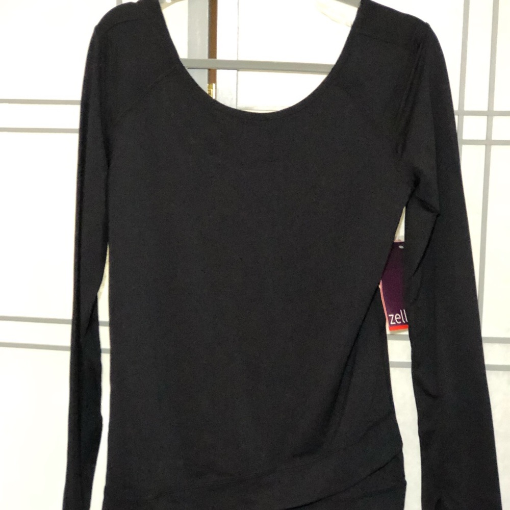 Black Long Sleeve Zella Sports top